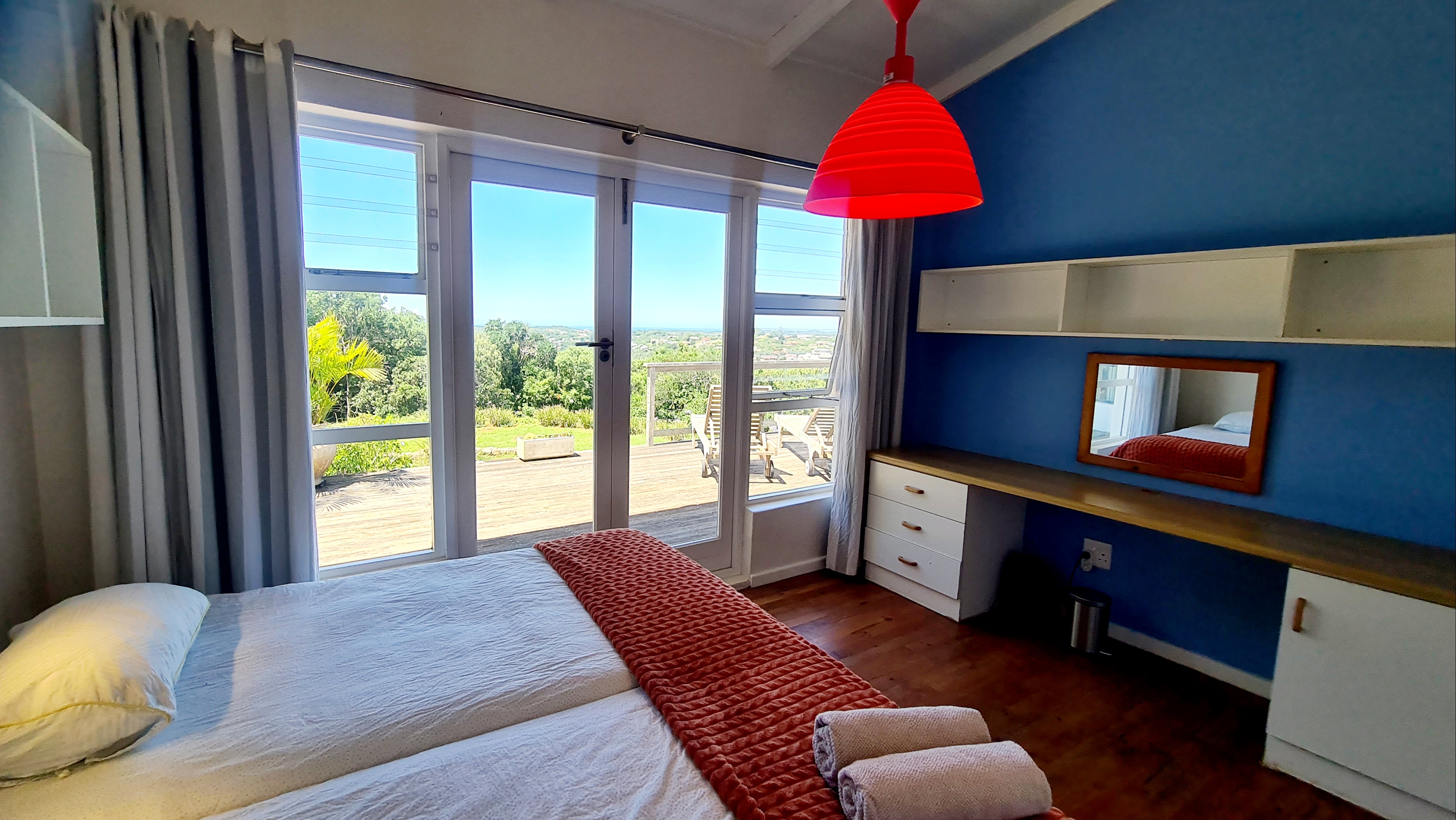 5 Bedroom Property for Sale in Kenton On Sea Eastern Cape